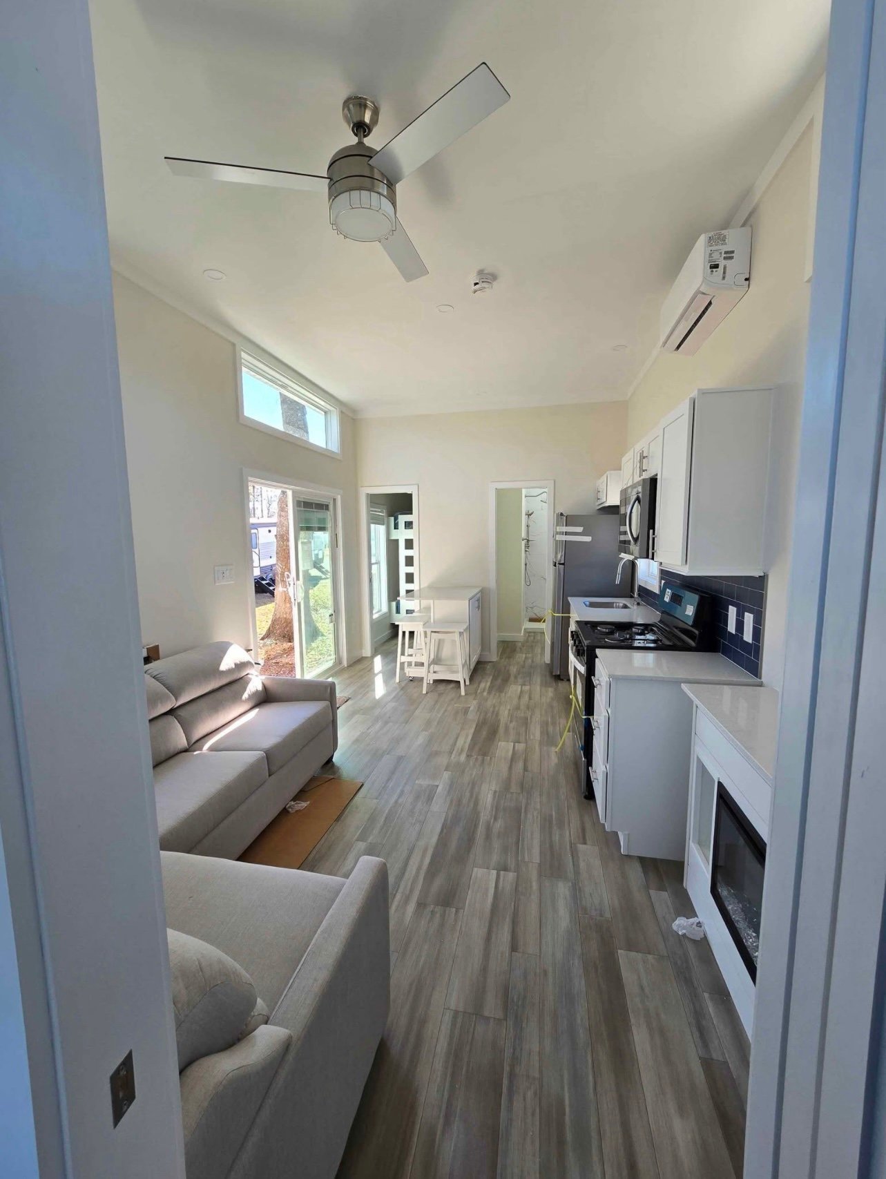 The Freedom Sleeker - Image 5