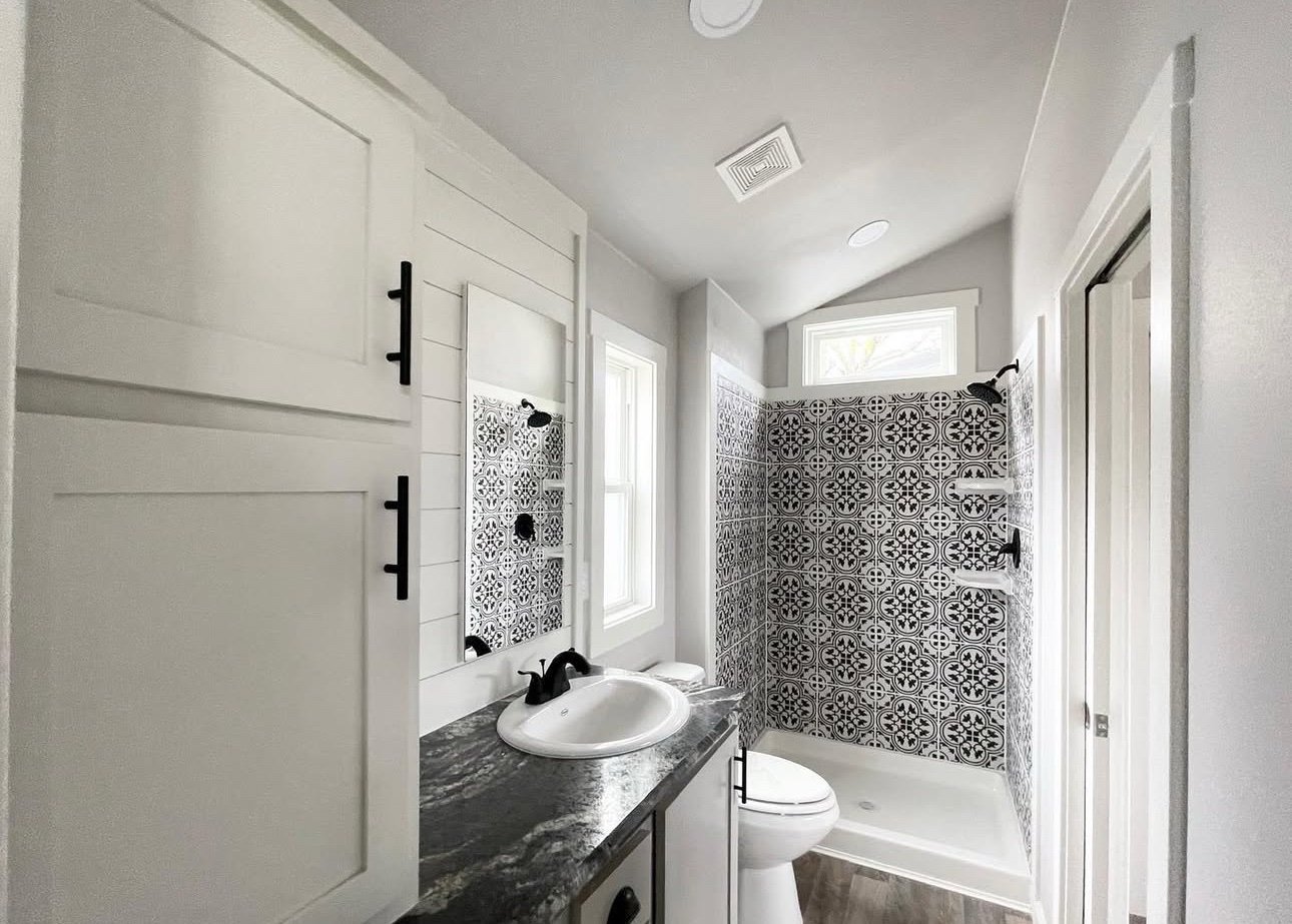 Premier 577 - Image 8