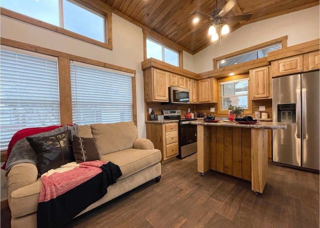 Meadowview - Image 2