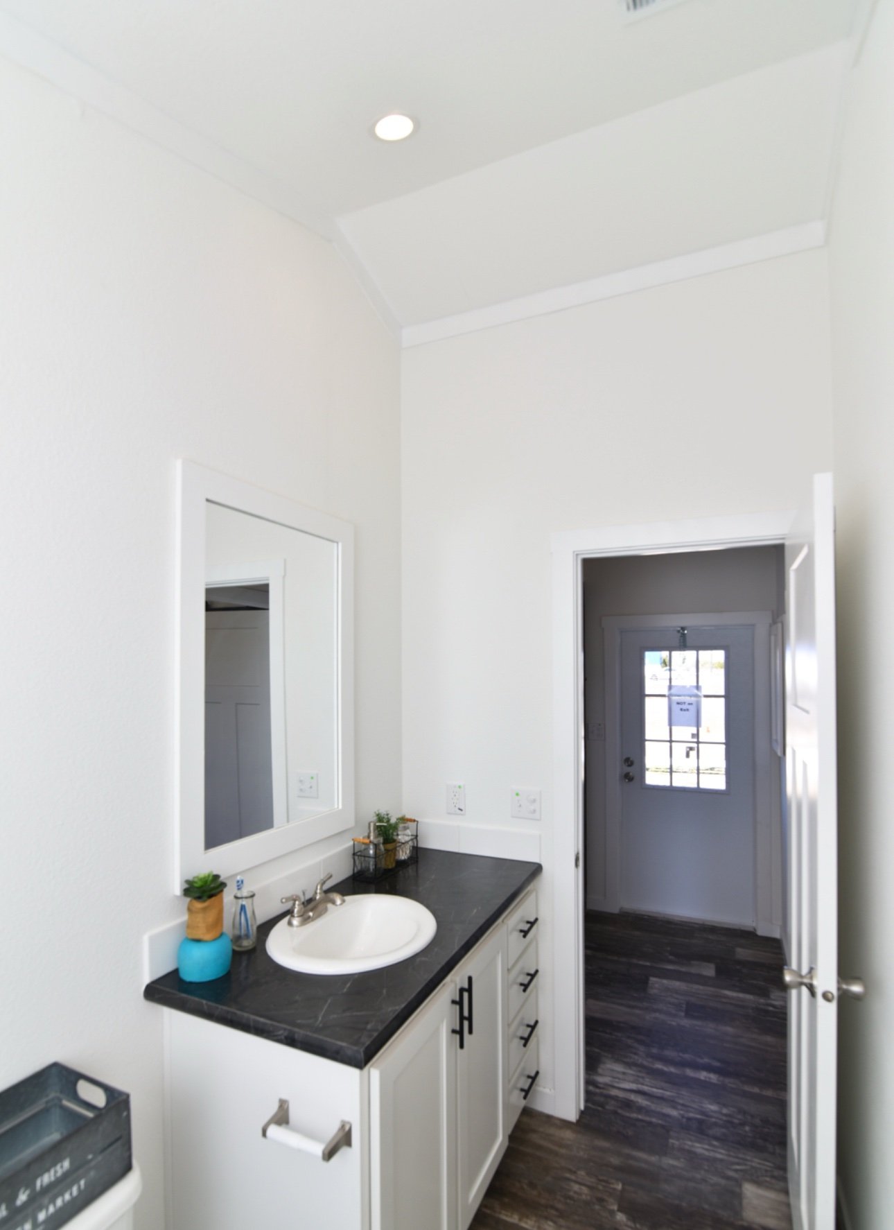 Petersburg - Image 17