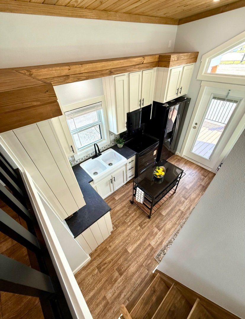 THE MARTIN COTTAGE - Image 39