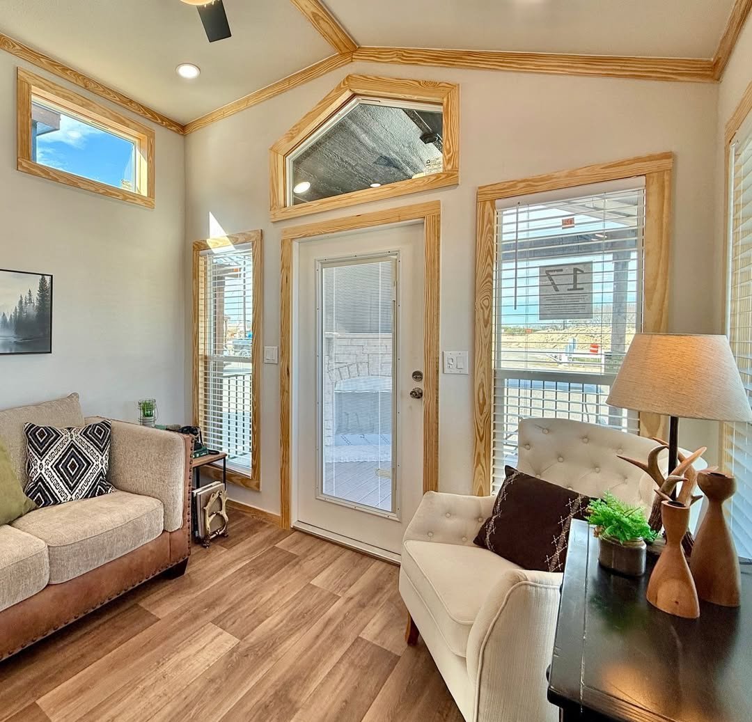 Polo Ridge - flip - Image 4